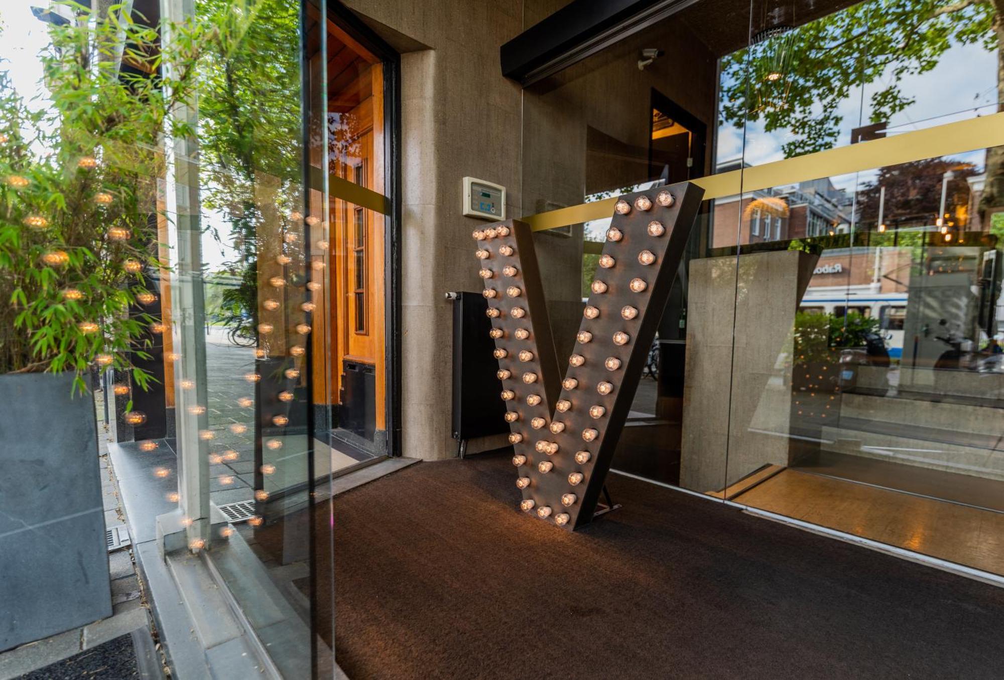 Apartahotel V Lofts 3*